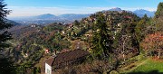 34 Dal Parco del Castello bella vista sul Monte Bastia ed oltre 